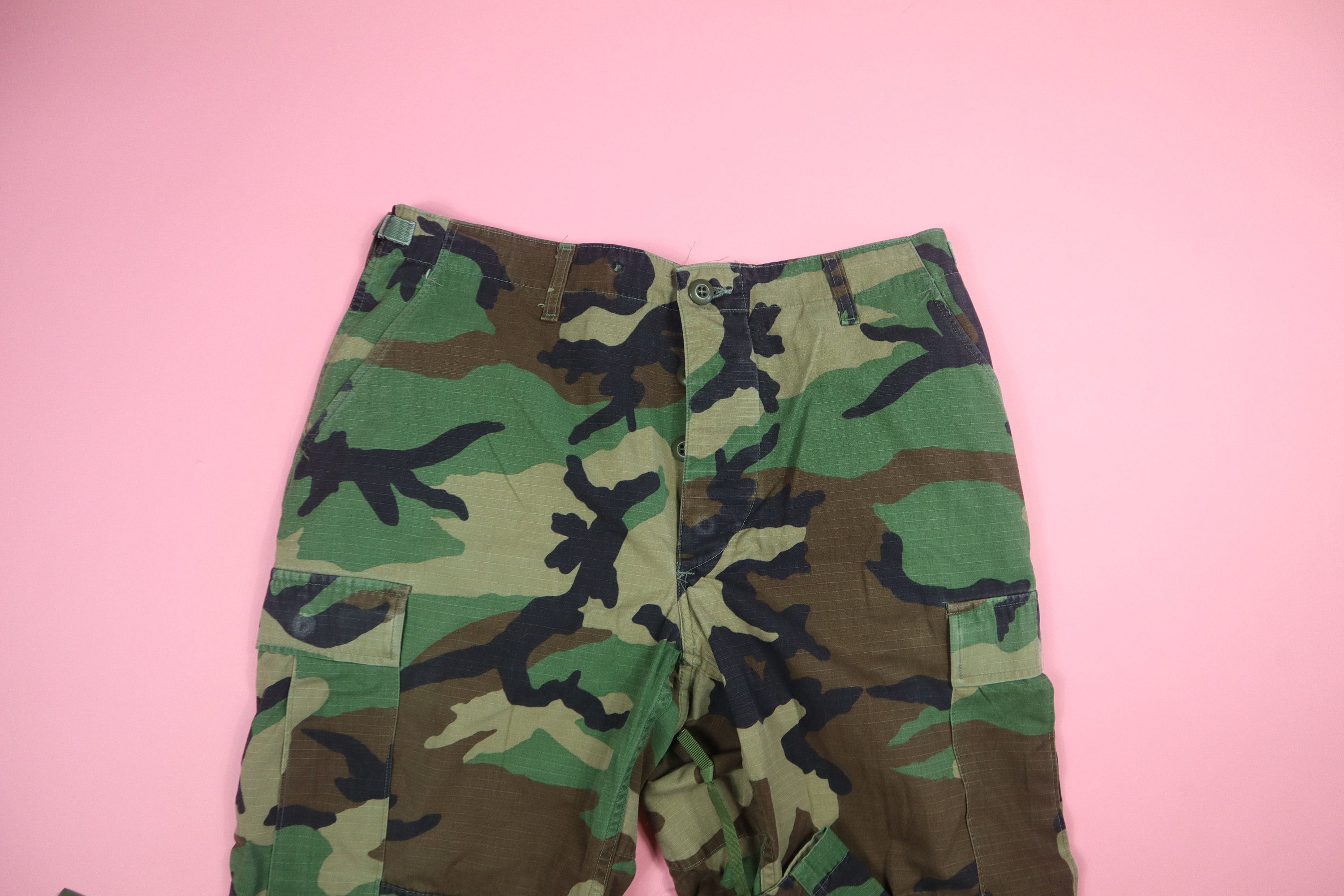 Camouflage Cargo 8415-01-390-8944 Vintage Army Pants