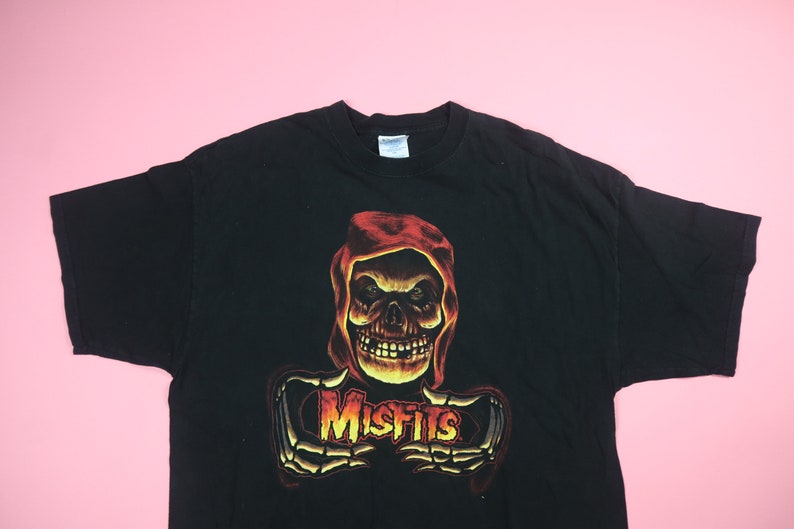 Misfits Crimson Ghost skeleton vintage Tshirt y2k image 1