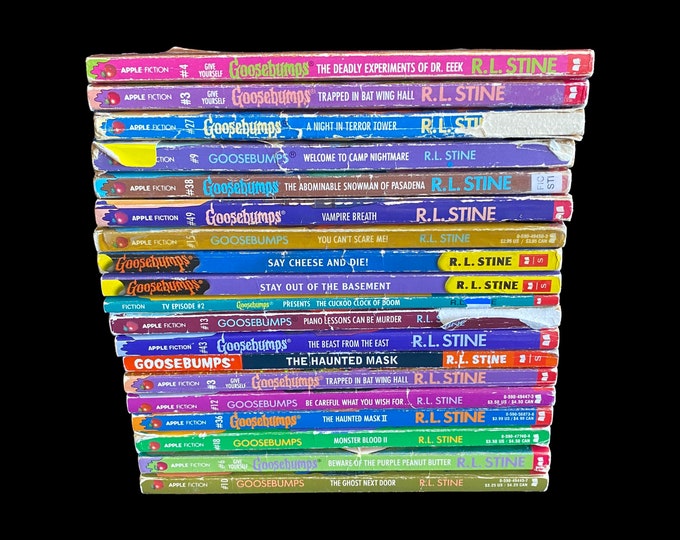 Choose One Or More! R.L Stine Goosebumps Vintage Books