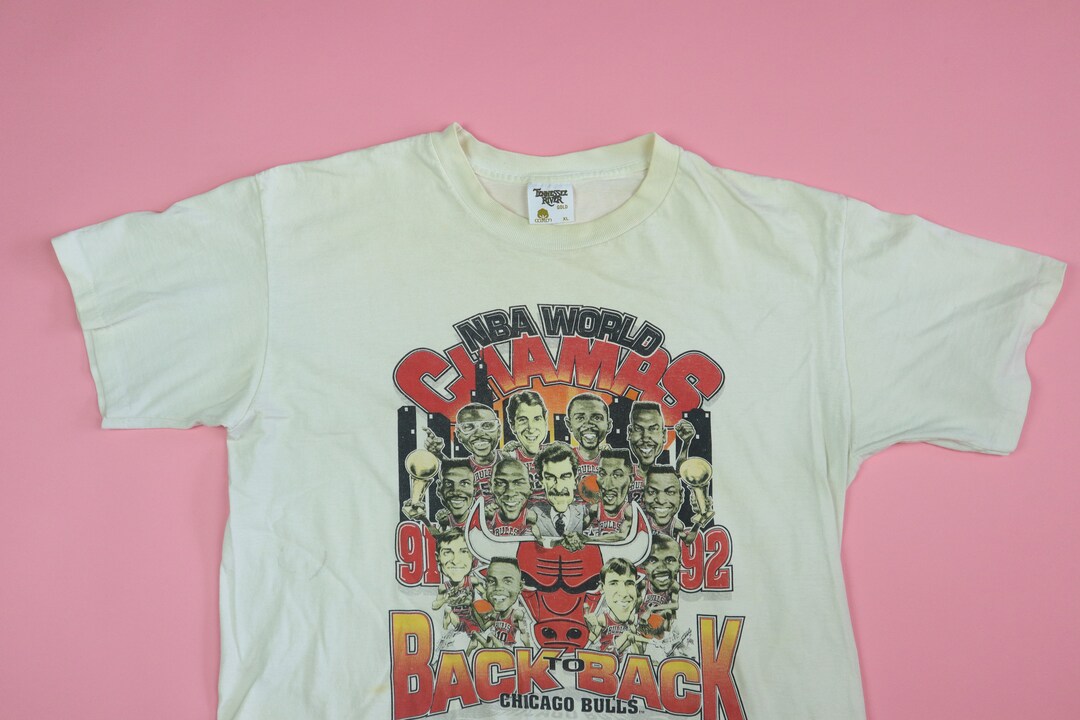 Chicago Bulls Back to Back World Champs NBA 1990s Vintage