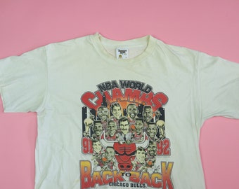 Chicago Bulls Back to Back World Champs NBA 1990s vintage Big Head Tshirt
