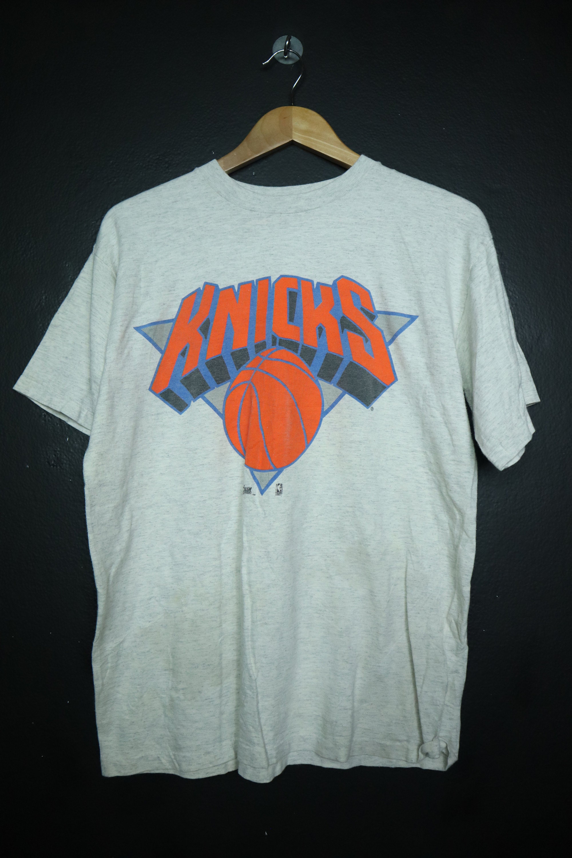 new york knicks vintage t shirt