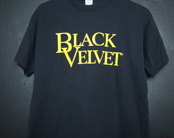 Black Velvet 1990's vintage Tshirt