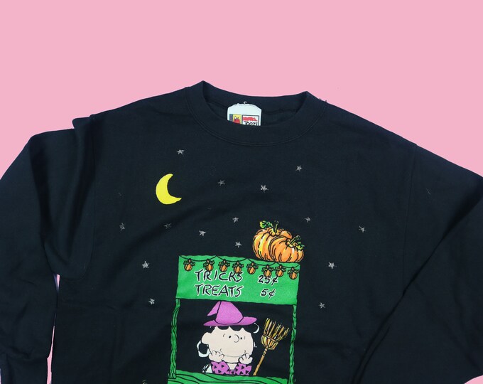 Lucy The Witch is In Halloween Peanuts Charlie Brown 1990's Vintage Sweatshirt