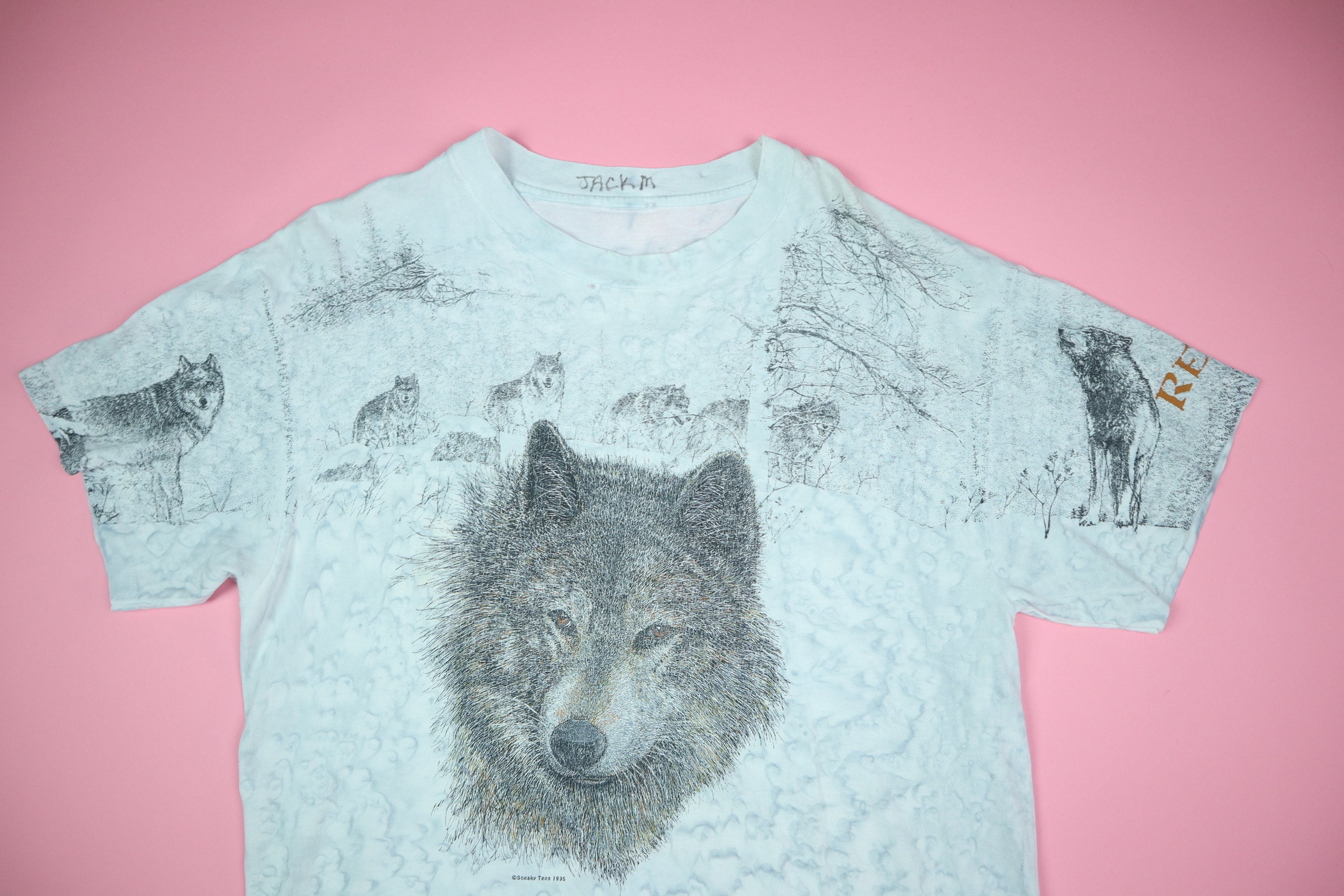 Reno Wolf Cute Animal All Over Print 1990's Vintage Tshirt