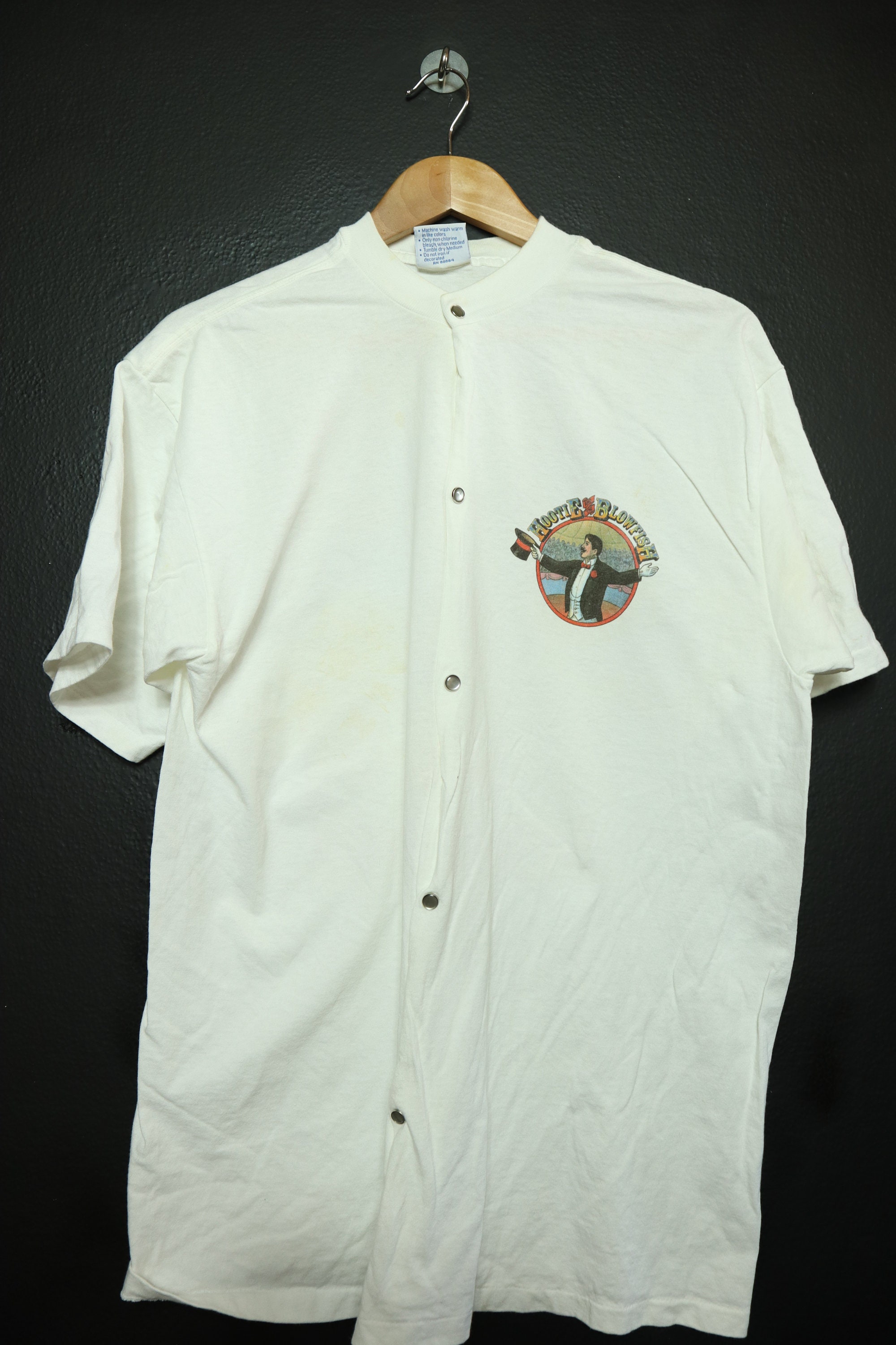 hootie and the blowfish concert t shirt