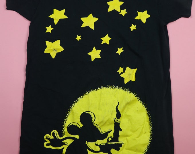 Mickey Mouse Moon & Stars night time Disney 1990's Vintage Tshirt