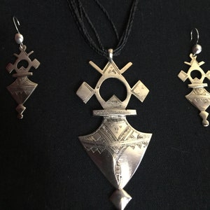 XL Amazigh  Tuareg Silver Hand Engraved Cross/Compass Necklace and Earring Set