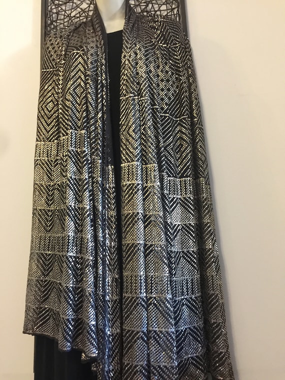 Fascinating Egyptian Vintage Assuit Piano Shawl 1