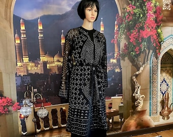 modern egyptian dress DRESS LIKE AN EGYPTIAN Thoughtful Misfit motherhood, style, living