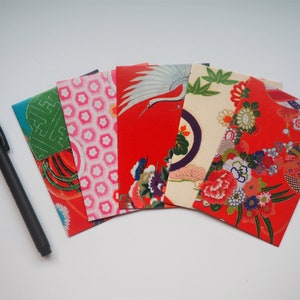 Envelopes de dinheiro com esferas e flores chinesas vermelhas, porta-vouchers e porta-cartões-presente - conjunto de 5 em design amplo