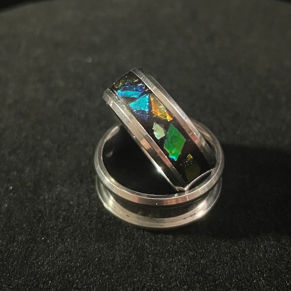 Size 7 stainless steel ring, resin inlay ring, Mylar flakes inlay ring, comfort fit band, 17mm ring