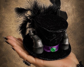 Tocado Micro Mini inspirado en Maléfica, tocado Disney Bound, pequeño sombrero de villana, accesorio gótico para el cabello, hecho a mano, cosplay de Halloween.