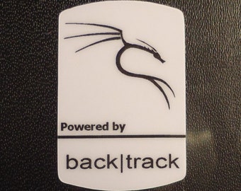Backtrack Label / Aufkleber / Sticker / Badge / Logo 1,9cm x 2,8cm [309]