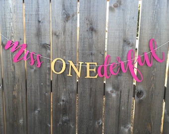 Mr ONEderful Gold Gltter Themed Boy Brthday Party Stckers