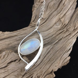 La Bella Luna! Rainbow Moonstone and Sterling Silver Pendant (1-2)