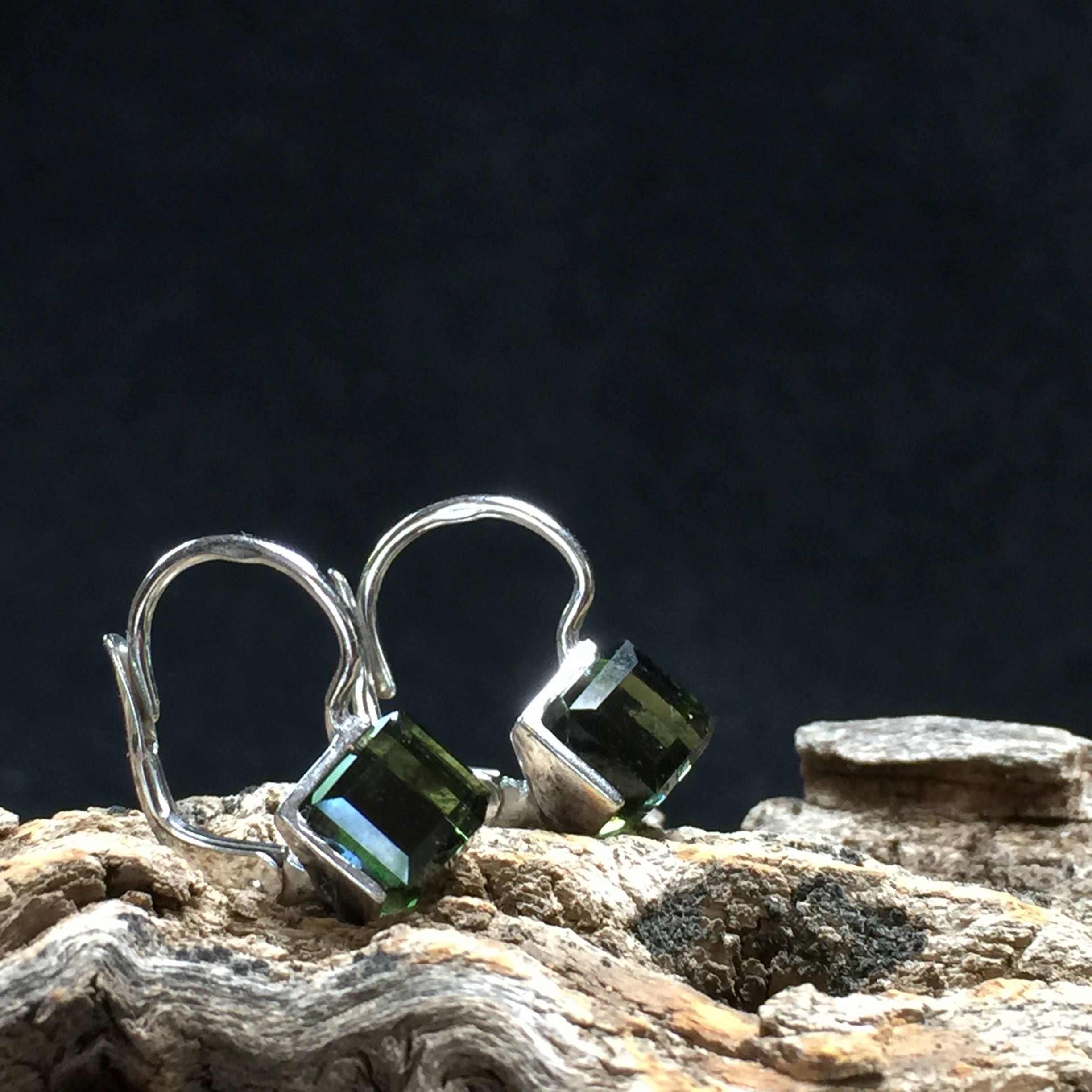 Hip Square Cubed! Uniquely Square 7mm Genuine Moldavite Drop