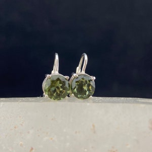 Global! Genuine Moldavite 8mm Round Drop Earrings (E-7E)