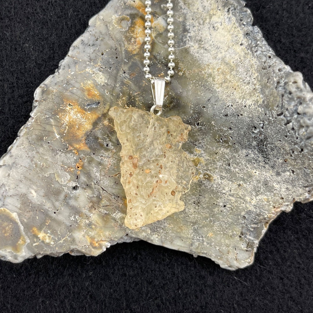 Like King Tut A Libyan Desert Glass Pendant 181 Etsy