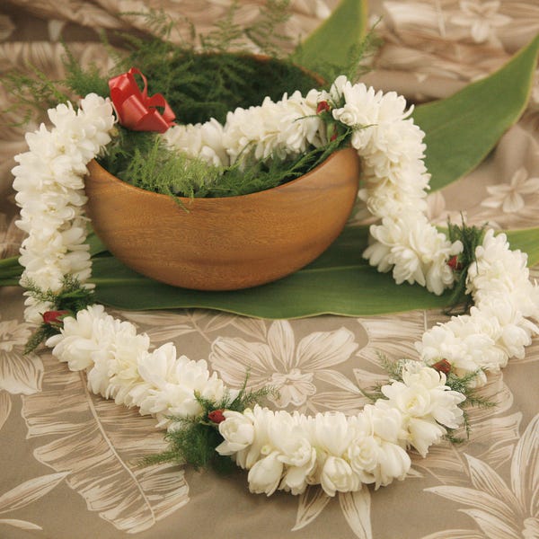 Fresh Double Tuberose Lei - Fresh Flower Lei Ships from Honolulu - Fresh Tuberose Lei Hawaiian Lei Tropical Wedding Graduation Fragrant