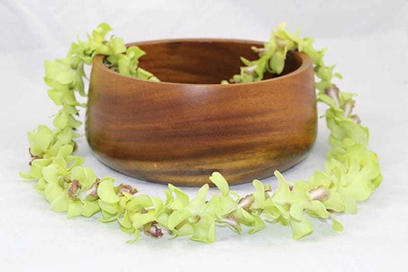 Choose Your Delivery Date! Fresh Jade Orchid Lei Flower Lei Graduation Weddings Luau Hawaiian Lei Tropical Fresh Lei Orchid Lei Jade