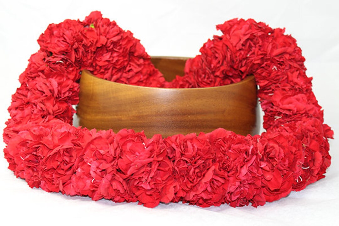 Fresh Lei double Carnation Lei Authentic Shipped Fresh From Honolulu