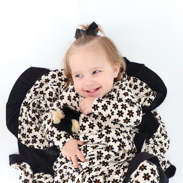 Daisy Bamboo Pajamas - Black Floral Daisy Pajamas - Floral PJs for Babies and Kids - Bamboo Girl -  Bamboo Pajamas