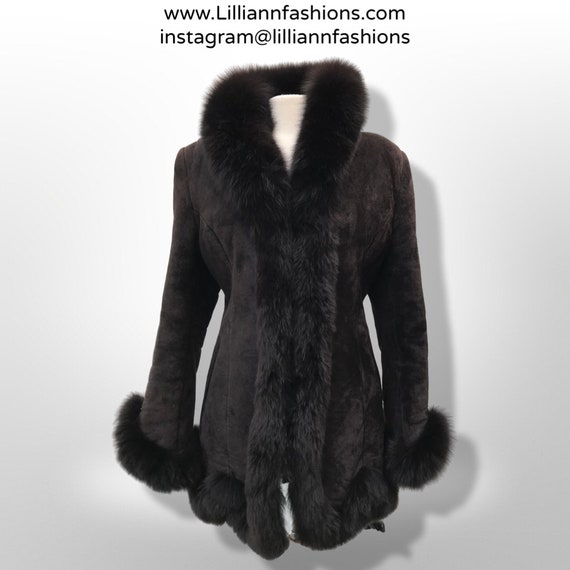 Luxury Suede and Fox Fur Scalloped Hem Luxury War… - image 4