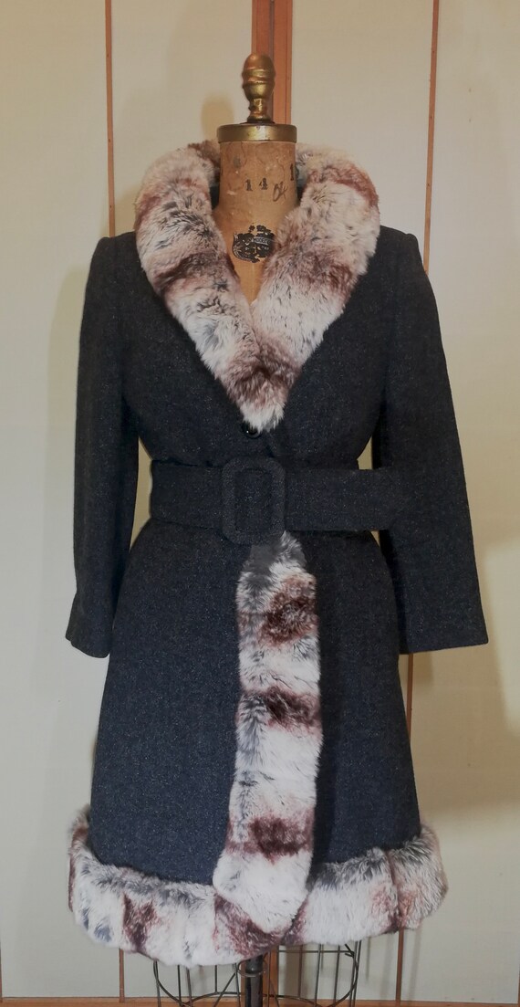 Lilli Ann Mod 60s Fur Trim Fit and Flare Belted Th