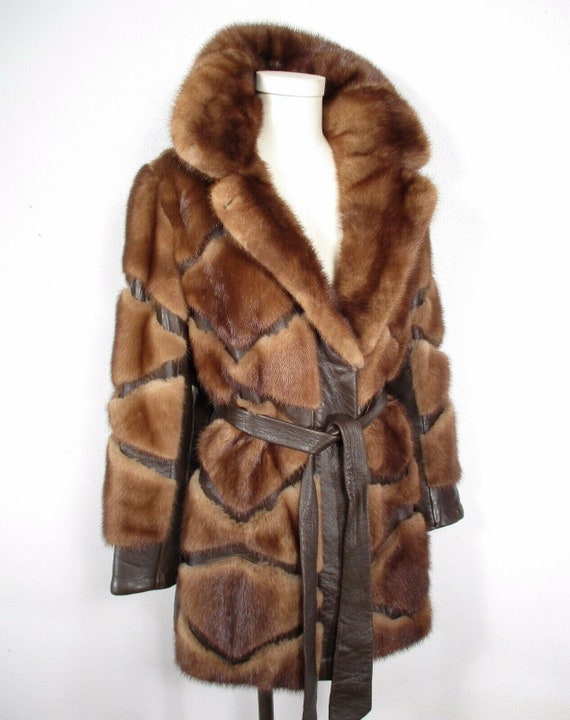 Vintage 60s Women's Coat- Mod Honey Mink Car Coat… - image 2