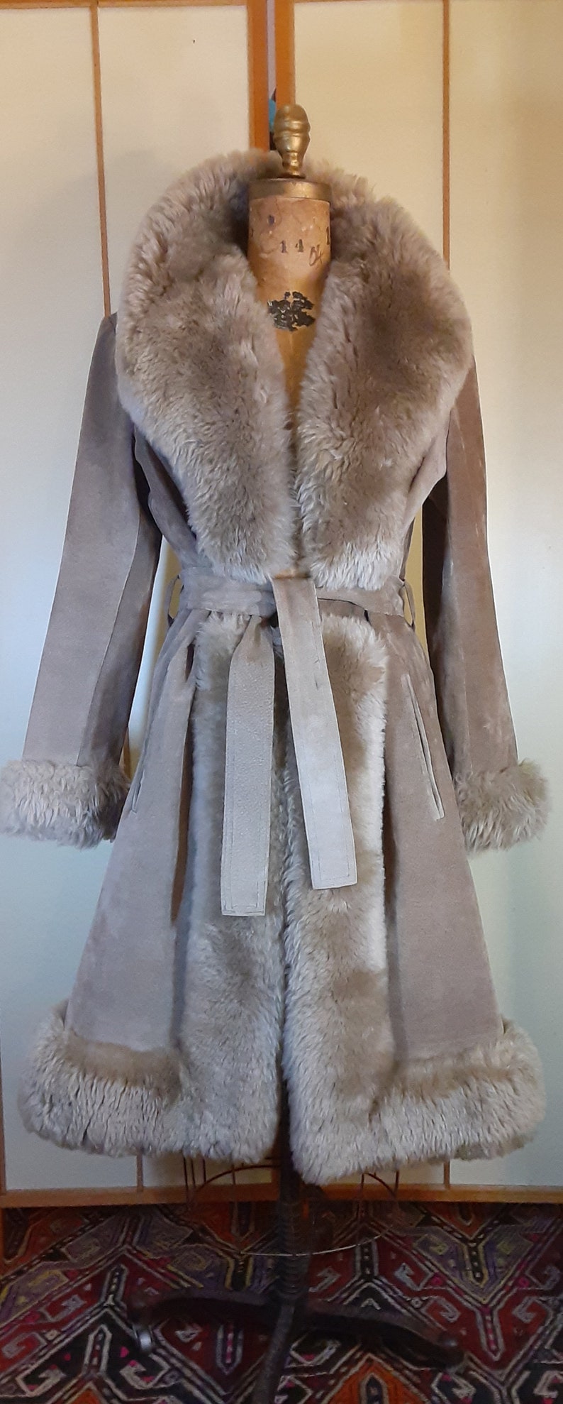 Women's Vintage Coat- 70s Gray Suede Shearling Princess Fluffy Penny Lane Russian Princess Fit and Flare Coat Boho Chic Hippy afghan 