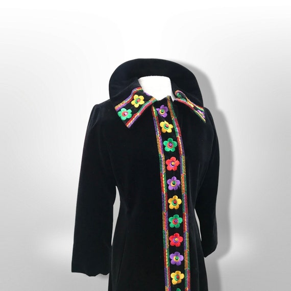 60’s 70’s Black Velvet Floral Embroidered Full Le… - image 5