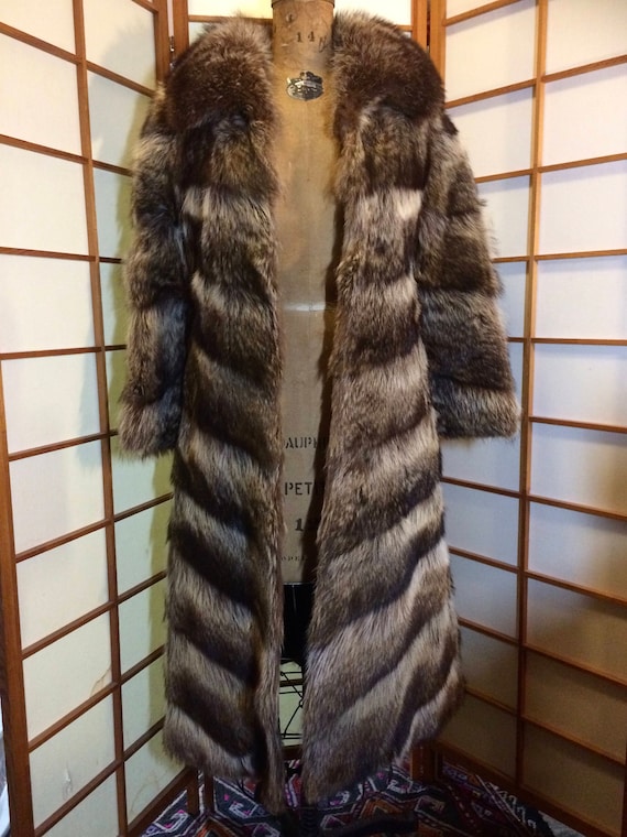 Vintage 90's s Saks Fifth Avenue Raccoon Fur Coat… - image 8