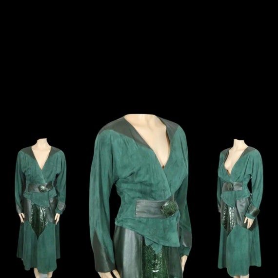 Vintage 80’s 90’s Italian Women’s Suit in Green S… - image 4