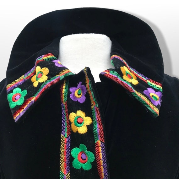 60’s 70’s Black Velvet Floral Embroidered Full Le… - image 10
