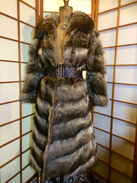 Vintage 90's s Saks Fifth Avenue Raccoon Fur Coat… - image 4