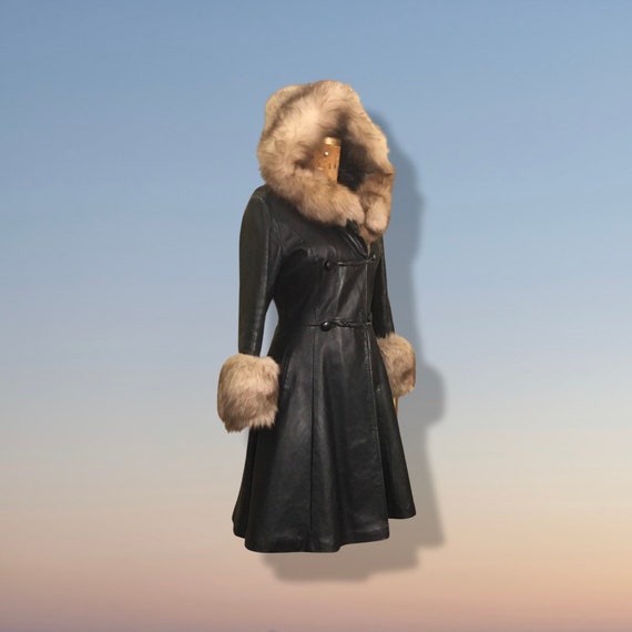 Vintage 70’s Leather Coat with Fox Fur Hood and C… - image 6