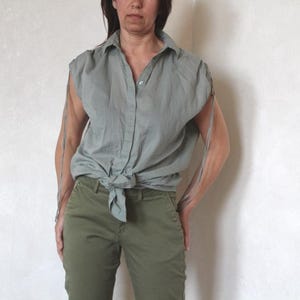 90s Cotton shirt, Vintage sleeveless button front minimalist blouse, Green loose  top
