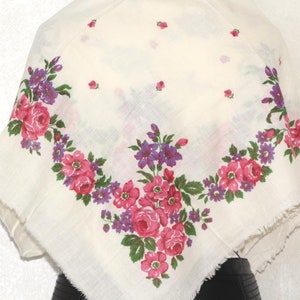 White floral shawl, Vintage square scarf, chale russe, Ukrainian folk scarf