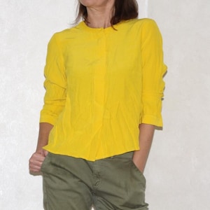 90s yellow shirt, Vintage blouse with hidden buttons, Long sleeve top, Size M