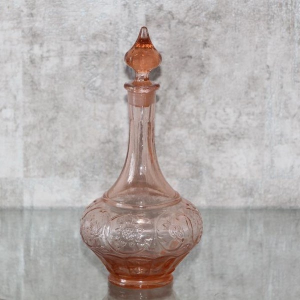 Pink glass decanter, Antique carafe for wine, whiskey, brandy,  liquor bottle, Vintage dinnerware