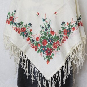 Piano fringe shawl, Floral square scarf, Ethnic folk chale, Ukrainian white shawl