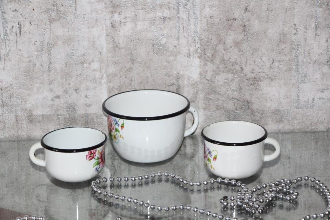 Set Enamel Mugs With Flowers Vintage Camping Cups Ukrainian Etsy