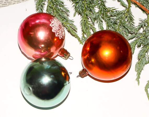 Christmas Tree Balls Holiday Ornaments Balls Ornaments Vintage - Christmas Tree Balls Holiday Ornaments Balls Ornaments Vintage