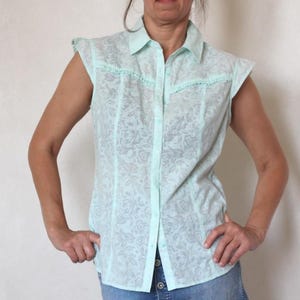 90s Blue shirt with floral print, Vintage minimalist blouse, Classic formal button up shirt, M