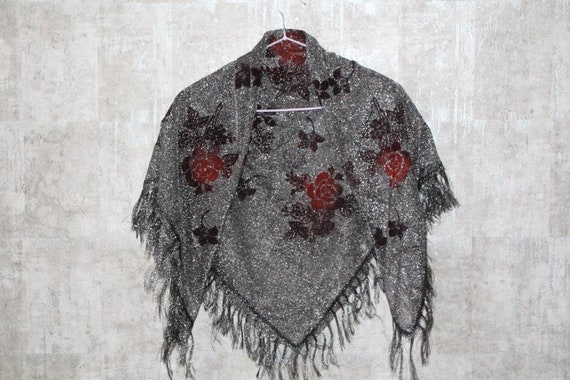 Silver metallic shawl with red roses, Festival ev… - image 1