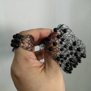 Wire crochet cuff bracelet and ring, BLACK JEWELRY WIRE crochet with black agate, Cuff bracelet