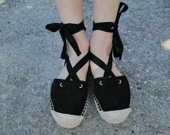 Black Espadrilles in fabric and braided jute with crossover ribbons and thermoplastic rubber (TPR) soles, US 5.5, EUR 36