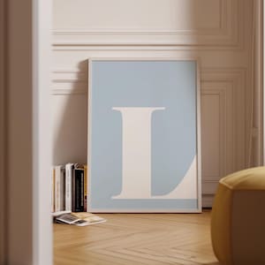 Impressão de letra L - Pôster de letras simples - Arte de parede azul claro - Pôster L - Letras grandes para parede - Arte de letras do alfabeto - Letras para berçário