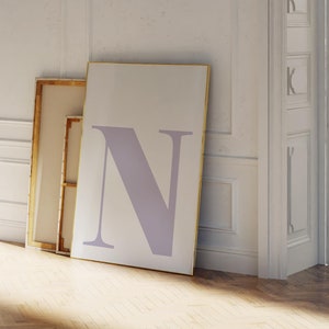 Impresión de la letra N - Póster de letras individuales - Arte mural lavanda - Póster de N - Letras grandes para pared - Arte con letras del alfabeto - Letras para guardería